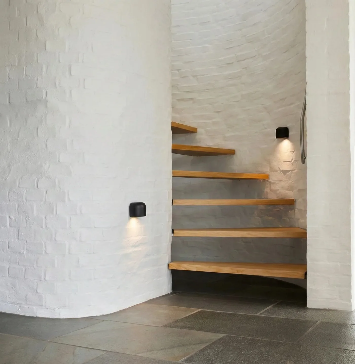 IDA Wall Light