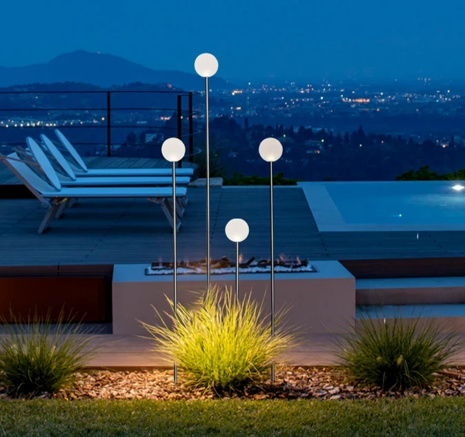 Bloom Garden Pole (QN 26187-170) — view 4