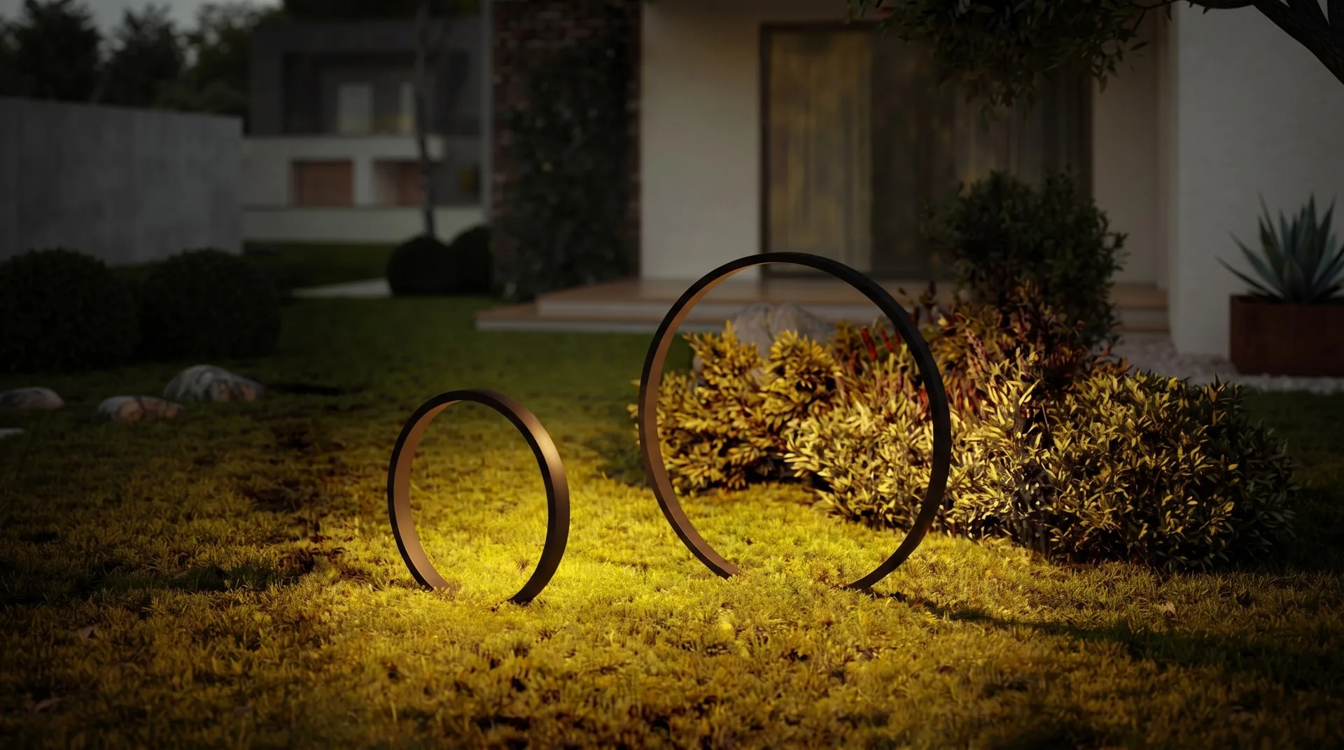 Black Hoop Garden Light (QN 26333-443) — view 3