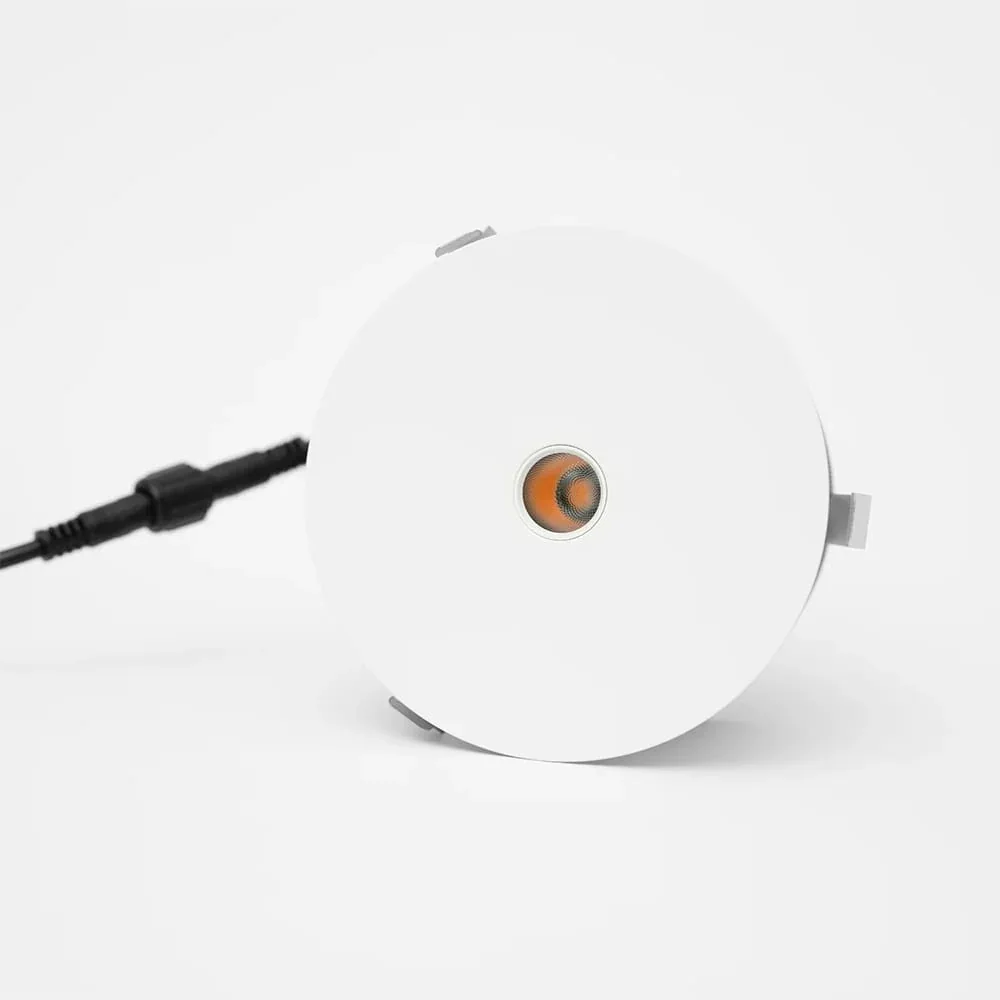 White Pin Spot 6W (QN 11141-043) — view 3