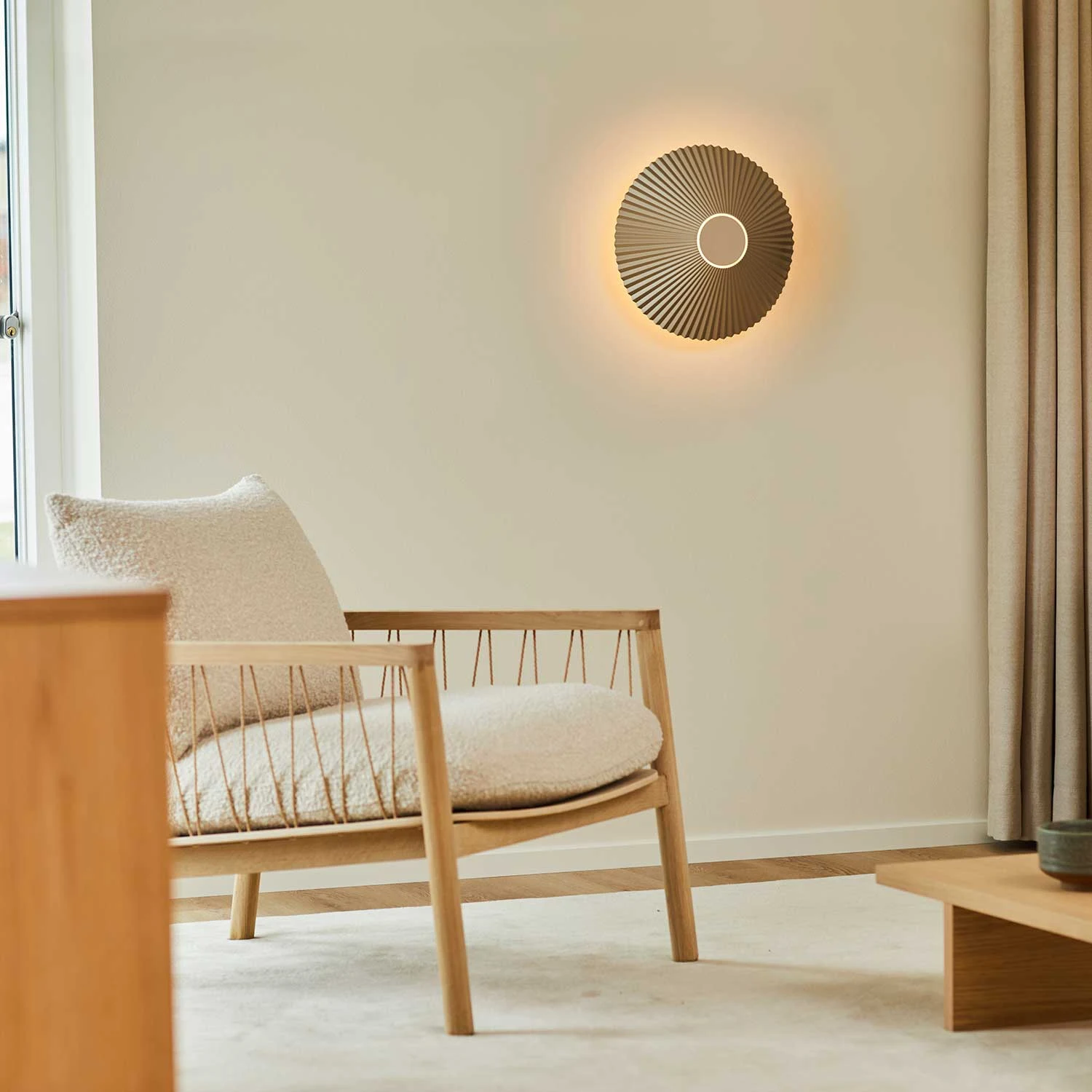 Ivory Plisse Wall Light Ø250 (QN 38155-089) — view 3