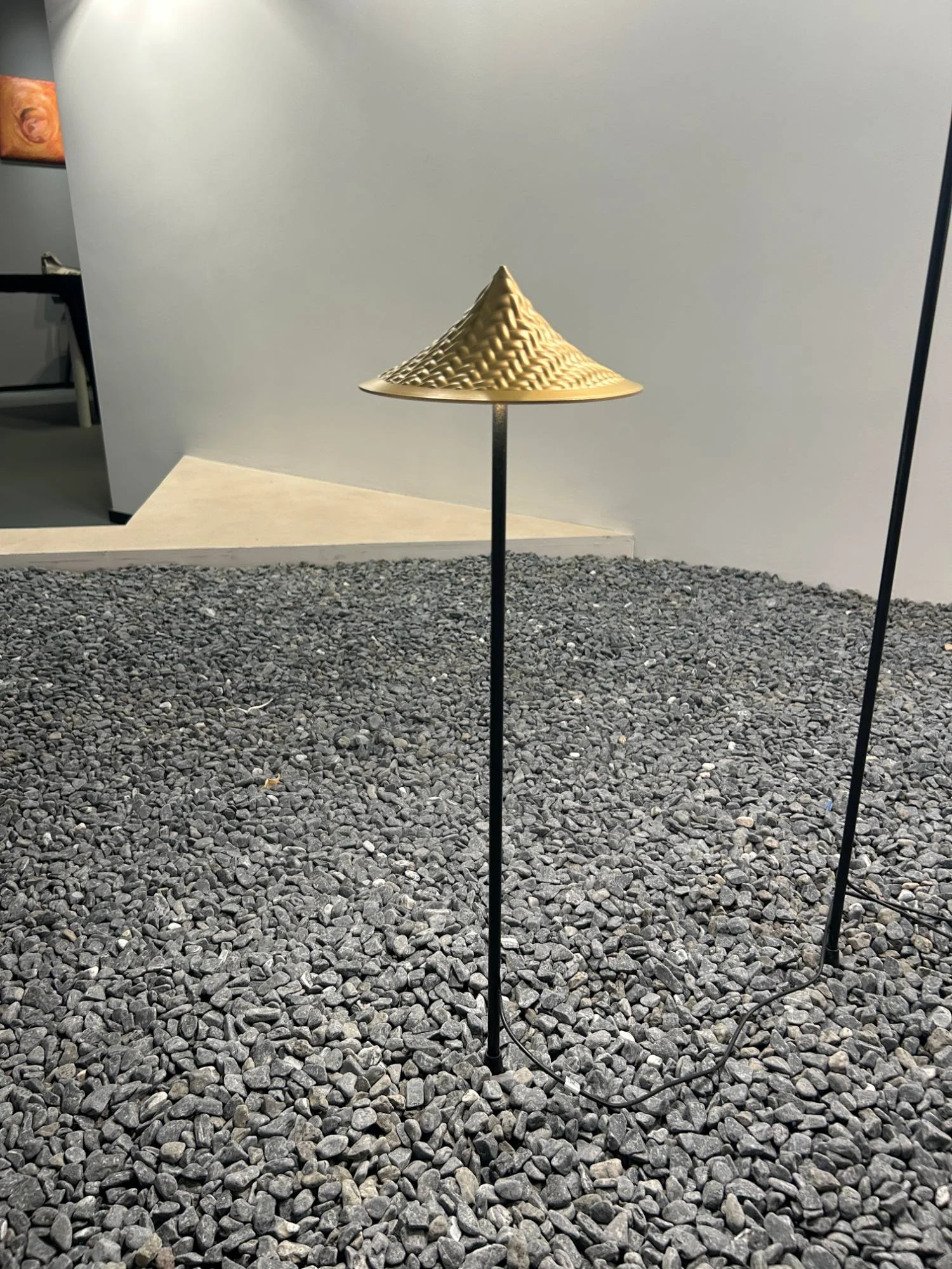 Thatch Garden Pole (QN 26253-206) — view 3